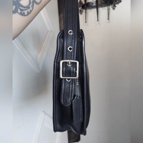 Vintage Coach Black Legacy North South Compartment Bag 9168😍🖤 - Picture 4 of 16